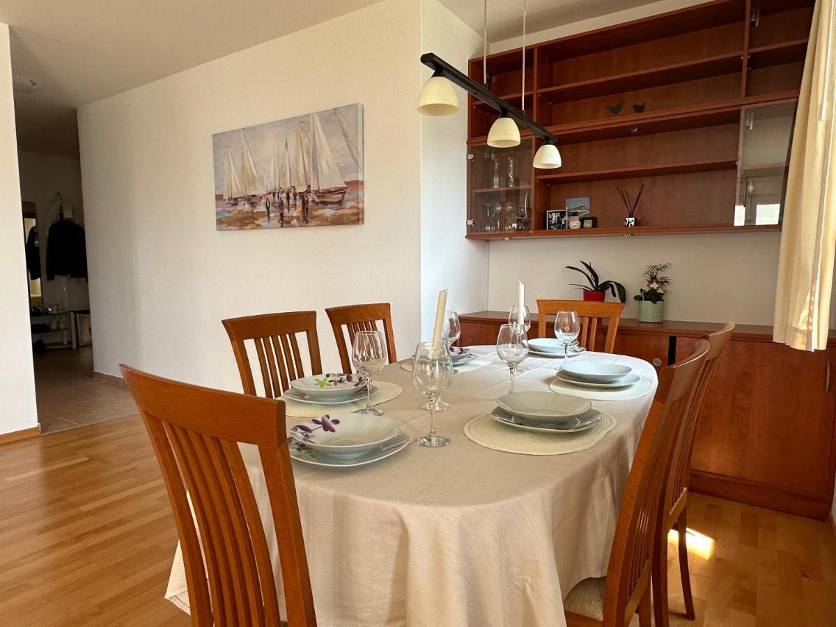 Aurora Luxury Apartment โตรกีร์ ภายนอก รูปภาพ